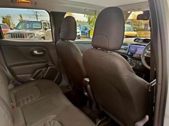 Jeep Renegade 1.5 T4 e-Hybrid MHEV North Star DCT Euro 6 (s/s) 5dr