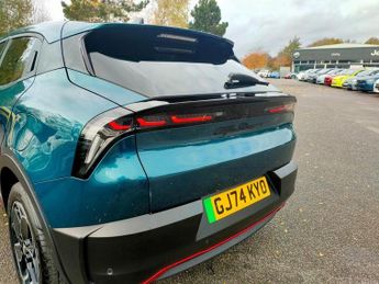 Alfa Romeo Junior 54kWh Elettrica Speciale Auto 5dr