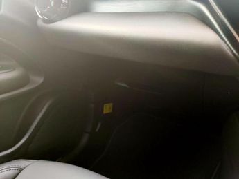 Alfa Romeo Junior 54kWh Elettrica Speciale Auto 5dr