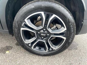 Jeep Avenger 54kWh Summit Auto 5dr