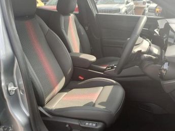 Alfa Romeo Junior 1.2 MHEV Ibrida e-DCT Euro 6 (s/s) 5dr