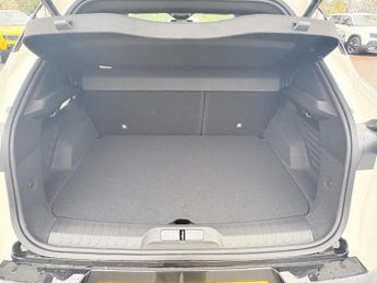 Alfa Romeo Junior 1.2 MHEV Ibrida e-DCT Euro 6 (s/s) 5dr