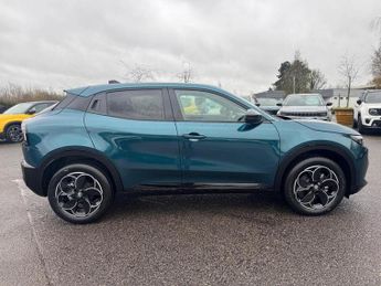 Alfa Romeo Junior 1.2 MHEV Ibrida e-DCT Euro 6 (s/s) 5dr