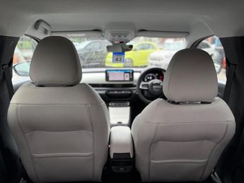 Fiat 600 1.2 MHEV La Prima SUV 5dr Petrol Hybrid e-DCT Euro 6 (s/s) (136 