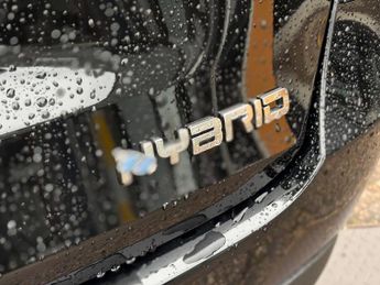 Fiat 600 1.2 MHEV La Prima SUV 5dr Petrol Hybrid e-DCT Euro 6 (s/s) (136 