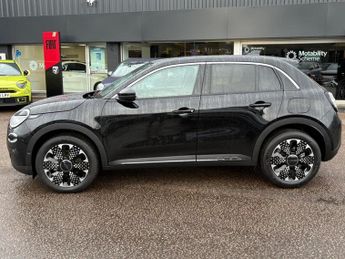 Fiat 600 1.2 MHEV La Prima SUV 5dr Petrol Hybrid e-DCT Euro 6 (s/s) (136 