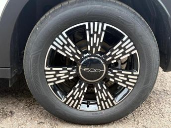 Fiat 600e 54kWh RED Auto 5dr