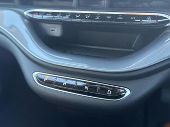 Fiat 500e 42kWh La Prima Auto 3dr