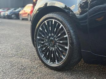 Fiat 500e 42kWh La Prima Auto 3dr