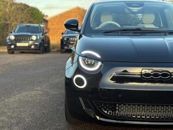 Fiat 500e 42kWh La Prima Auto 3dr
