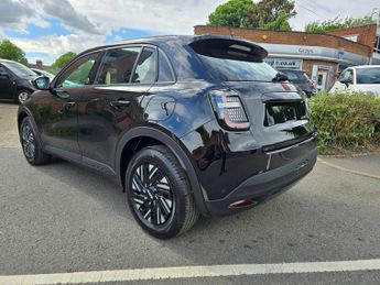 Fiat 600e 54kWh RED SUV 5dr Electric Auto (156 ps)