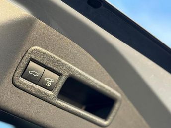 Subaru Solterra 71.4 kWh Limited Auto AWD 5dr