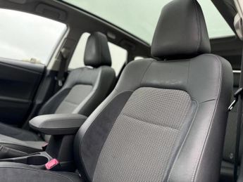 Toyota Auris 1.8 VVT-h Excel Touring Sports CVT Euro 6 (s/s) 5dr