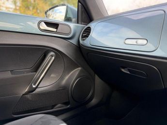 Volkswagen Beetle 1.2 TSI BlueMotion Tech Design Hatchback 3dr Petrol DSG Euro 6 (