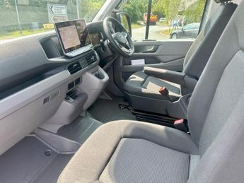 MAN TGE 2.0 BiTurbo 3180d Auto 4WD Standard Medium Roof Euro 6 (s/s) 5dr