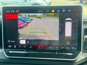 MAN TGE 2.0 BiTurbo 3180d Auto 4WD Standard Medium Roof Euro 6 (s/s) 5dr