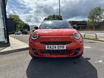 Fiat 600 1.2 MHEV La Prima SUV 5dr Petrol Hybrid e-DCT Euro 6 (s/s) (100 