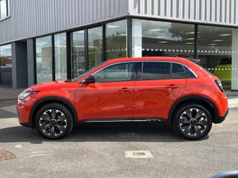 Fiat 600 1.2 MHEV La Prima SUV 5dr Petrol Hybrid e-DCT Euro 6 (s/s) (100 