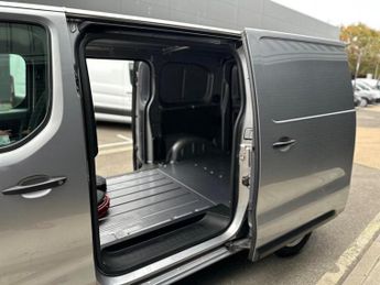 Fiat E-Scudo 50kWh Tecnico Auto SWB 6dr (7kW Charger)