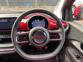Fiat 500e 42kWh RED Auto 3dr