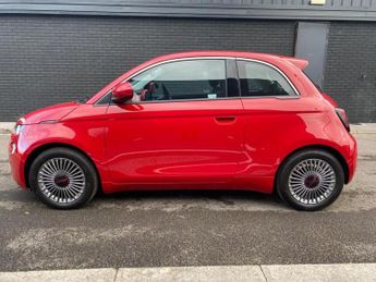 Fiat 500e 42kWh RED Auto 3dr