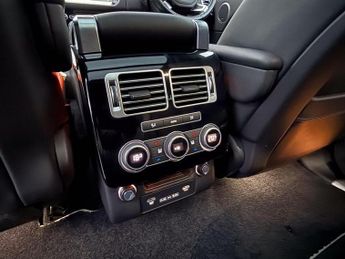 Land Rover Range Rover 3.0h SDV6 Autobiography SUV 5dr Diesel Hybrid Auto 4WD Euro 6 (s