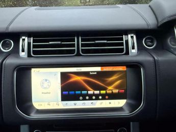 Land Rover Range Rover 3.0h SDV6 Autobiography SUV 5dr Diesel Hybrid Auto 4WD Euro 6 (s