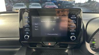 Toyota Yaris 1.5 VVT-h Icon Hatchback 5dr Petrol Hybrid E-CVT Euro 6 (s/s) (1