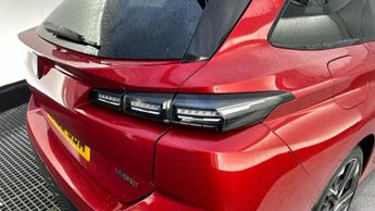 Peugeot 308 SW 1.6 12.4kWh Allure Premium Estate 5dr Petrol Plug-in Hybrid e-EA