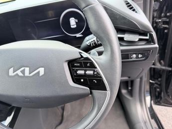 Kia Niro 64.8 kWh 3