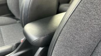 Honda Jazz 1.5 h i-MMD SR Hatchback 5dr Petrol Hybrid eCVT Euro 6 (s/s) (10