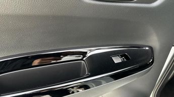 Honda Jazz 1.5 h i-MMD SR Hatchback 5dr Petrol Hybrid eCVT Euro 6 (s/s) (10