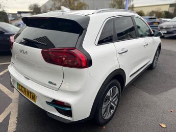 Kia e-Niro 64 kWh 4+