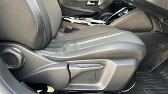 Peugeot 208 1.2 PureTech Allure Premium + Hatchback 5dr Petrol EAT Euro 6 (s