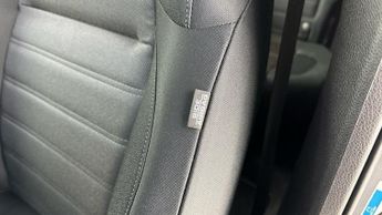 Honda CR-V 2.0 h i-MMD SE SUV 5dr Petrol Hybrid eCVT 4WD Euro 6 (s/s) (184 