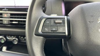 Citroen C4 1.2 PureTech PLUS Hatchback 5dr Petrol EAT8 Euro 6 (s/s) (130 ps