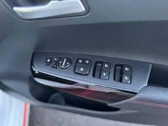 Kia Picanto 1.0 DPi ISG GT-LINE