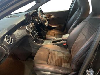 Mercedes-Benz A CLASS A200d AMG Line Premium 5dr Auto