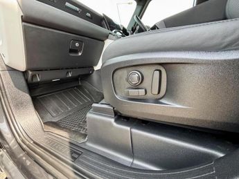 Land Rover Defender 110 3.0 D350 MHEV X-Dynamic HSE Hard Top SUV Auto 4WD MWB Euro 6 (s/