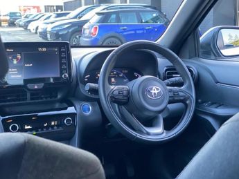 Toyota Yaris Cross 1.5 VVT-h Design E-CVT Euro 6 (s/s) 5dr