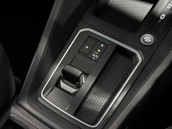 Ford TOURNEO CONNECT 2.0 EcoBlue Titanium 5dr Auto