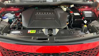 Peugeot E-2008 50kWh GT Premium SUV 5dr Electric Auto (136 ps)