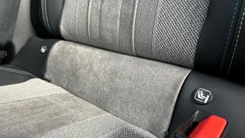 Peugeot E-2008 50kWh GT Premium SUV 5dr Electric Auto (136 ps)