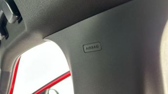 Peugeot E-2008 50kWh GT Premium SUV 5dr Electric Auto (136 ps)