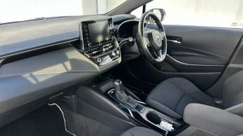 Toyota Corolla 1.8 VVT-h GPF Icon Tech Hatchback 5dr Petrol Hybrid CVT Euro 6 (