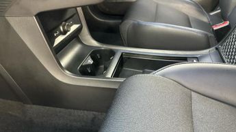 MG MG4 64kWh Trophy Long Range Hatchback 5dr Electric Auto (203 ps)