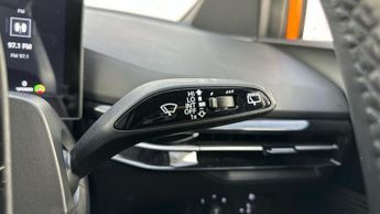 MG MG4 64kWh Trophy Long Range Hatchback 5dr Electric Auto (203 ps)