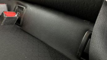 Nissan Juke 1.0 DIG-T N-Connecta SUV 5dr Petrol DCT Auto Euro 6 (s/s) (114 p