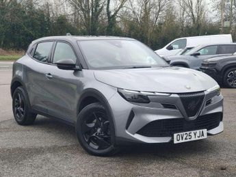 Alfa Romeo Junior 1.2 MHEV Ibrida e-DCT Euro 6 (s/s) 5dr