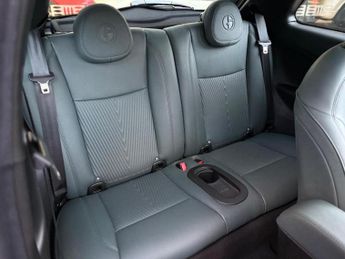 Fiat 500e 42kWh Giorgio Armani Auto 3dr